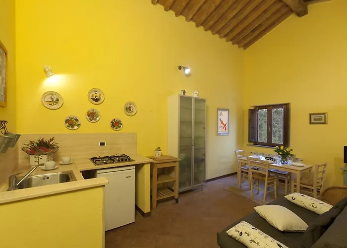 ファームステイ Agriturismo Ceralti ドノラティコ